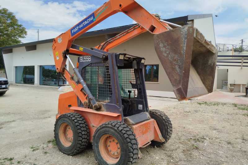 OmecoHub - Immagine FIAT HITACHI SL55B
